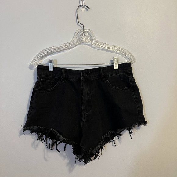 Black Jean Shorts with Flame on Back Pockets - Picture 1 of 2